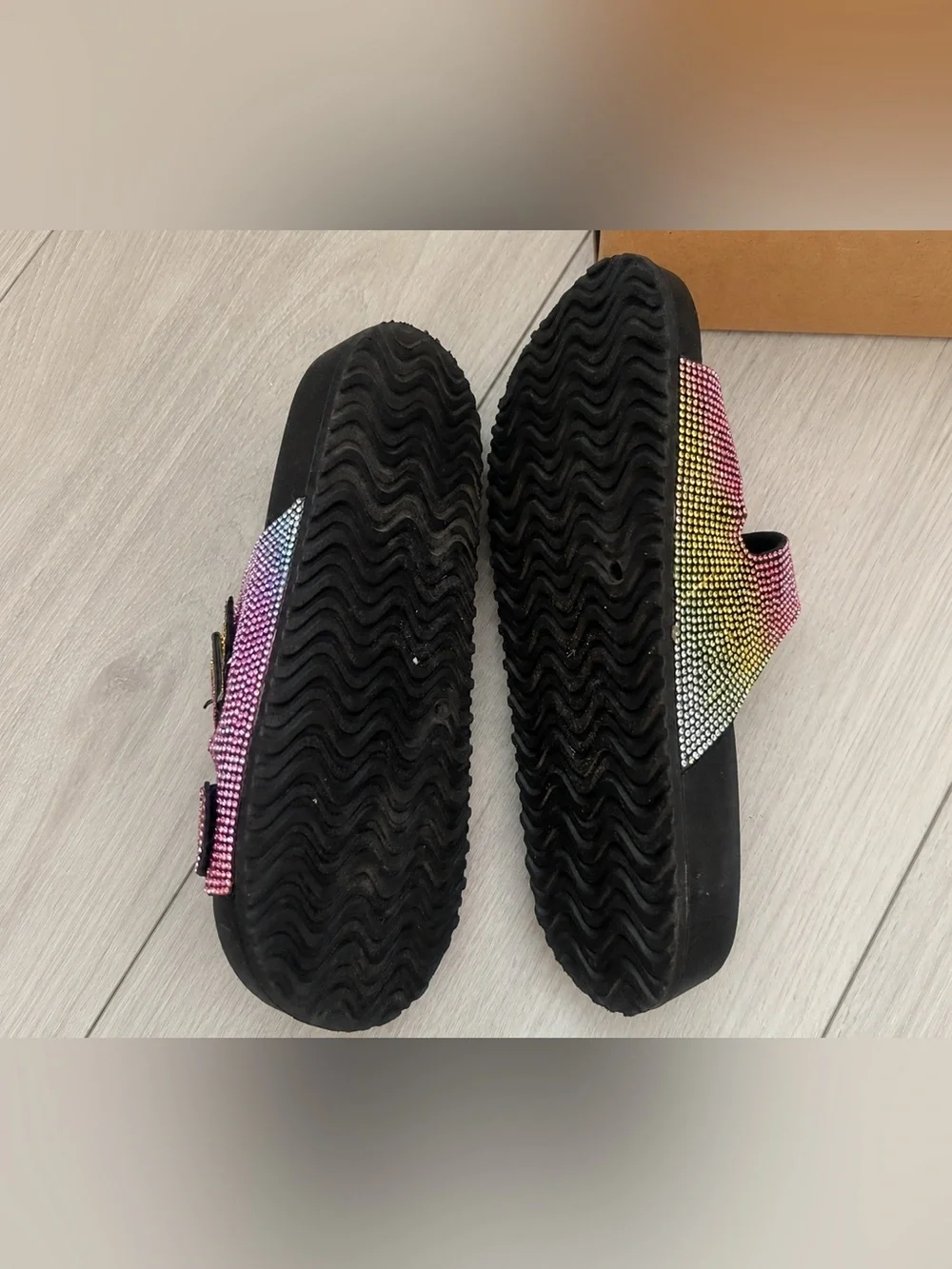 Steve Madden JWOWZ Sandals Girls Size 5 Black Multicolor Rhinestone Platform